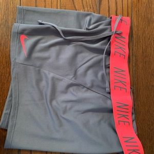 Nike Dry Fit. Gray and pink/peach XS